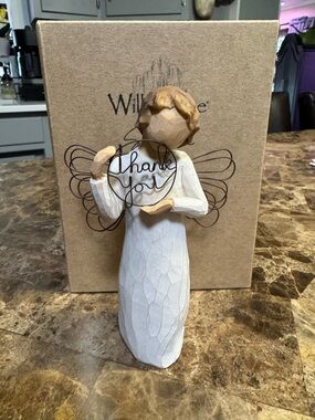 Willow Tree Gratitude Figurine - White & Natural Wood-Tone